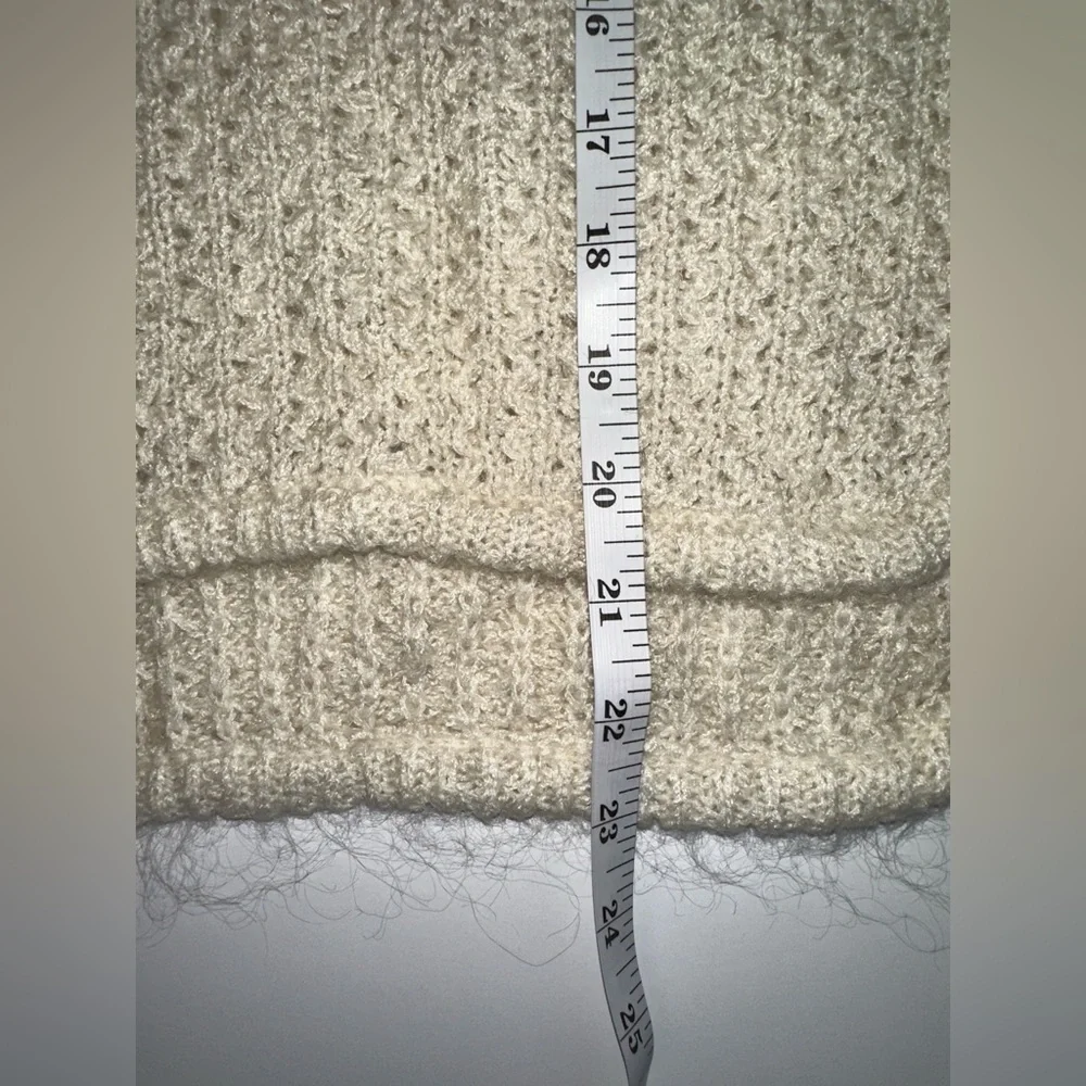 Ann Taylor Sweater Small Cream Wool Blend High Low Hem Long Sleeve Pullover